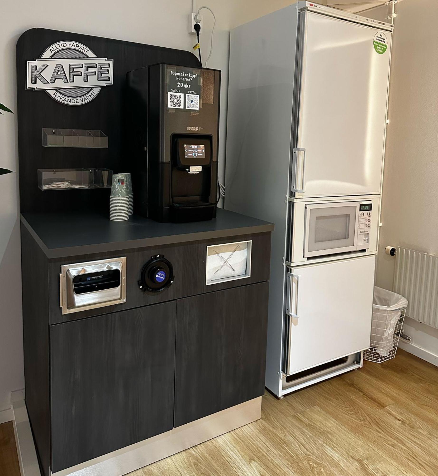 Attic Hostel Бурос Экстерьер фото